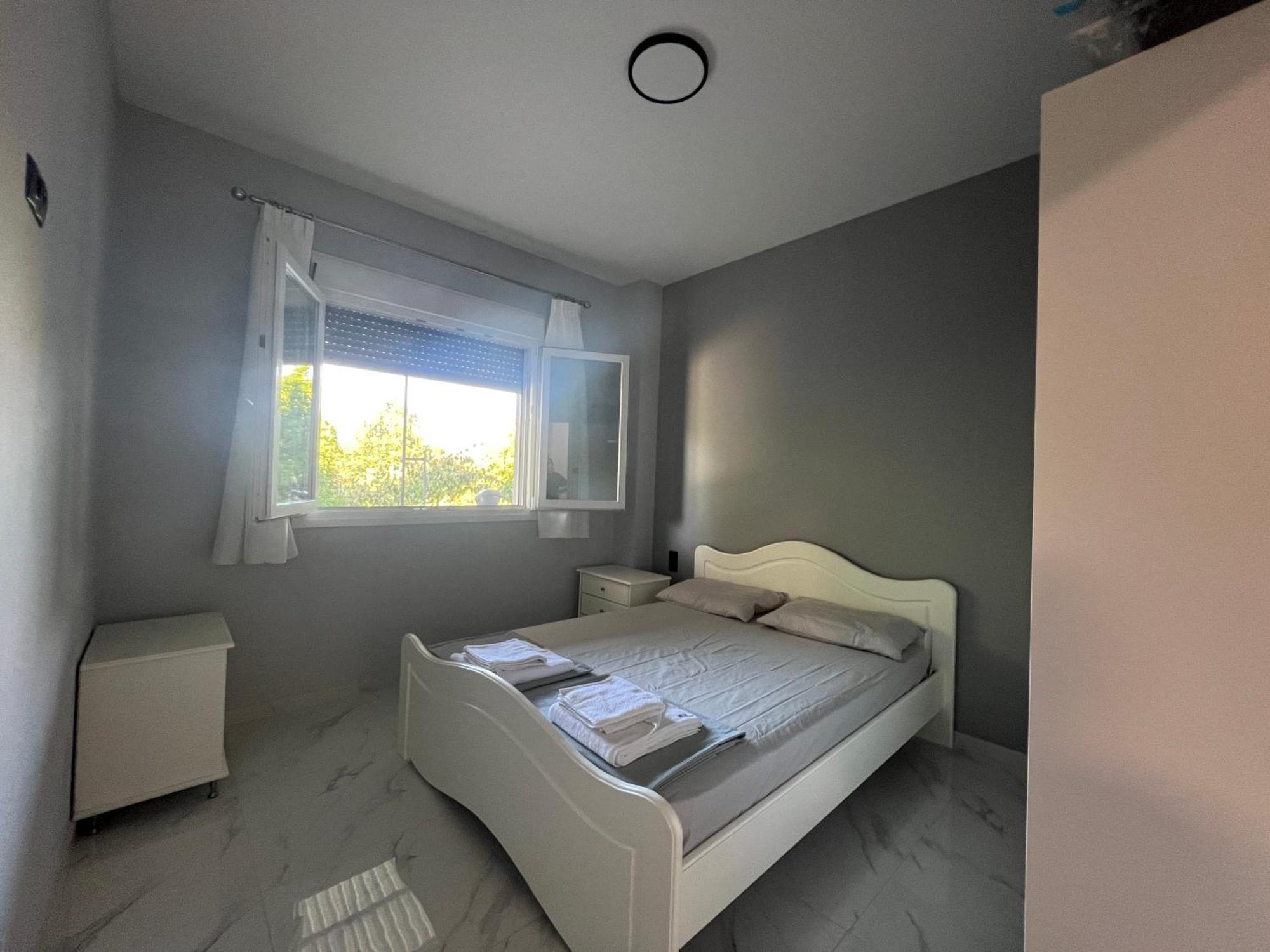 Apartments Korinos Bagian luar foto